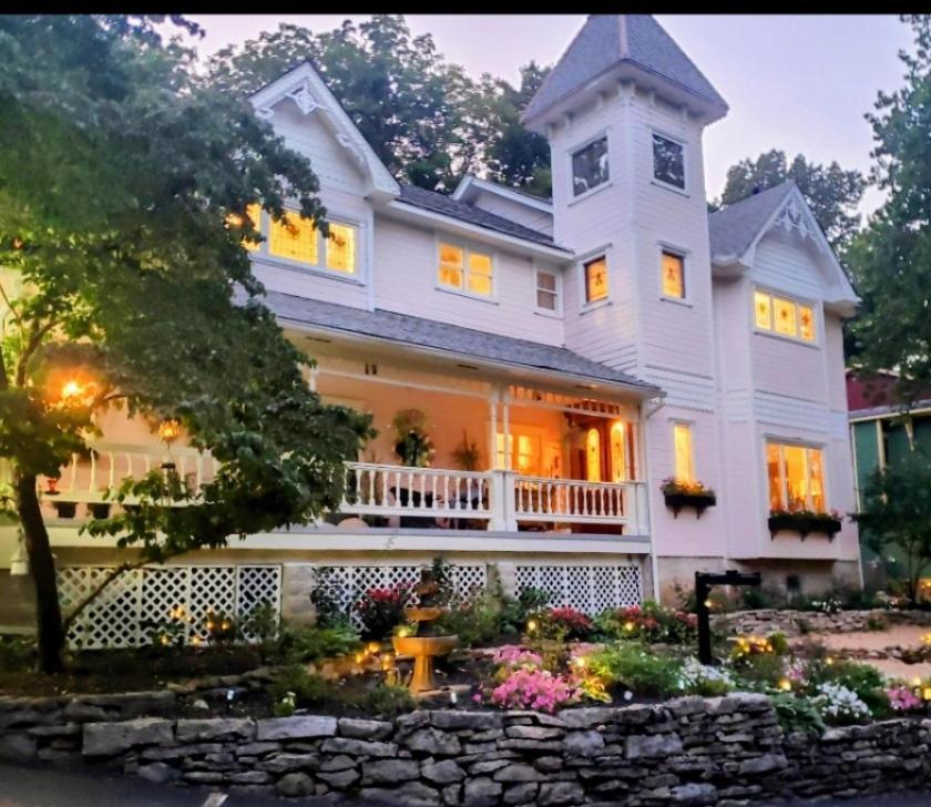 Inn At Rose Hall Eureka Springs Dış mekan fotoğraf